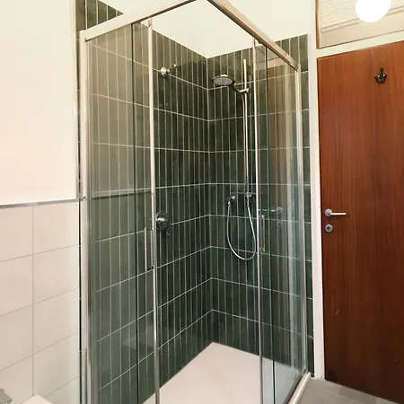 Il Piccolo Gigante Монтероссо-аль-Маре